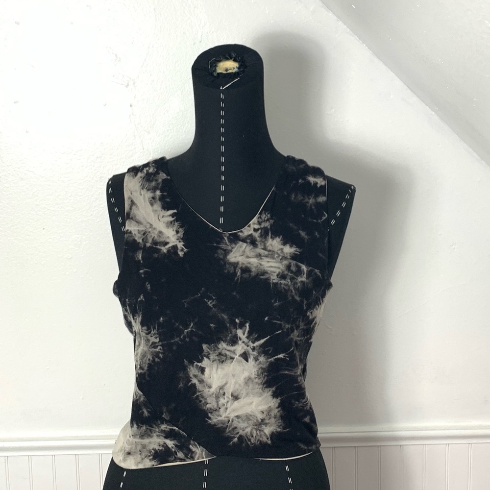 Windsor Black and Grey Tie-Dye Crop Top
